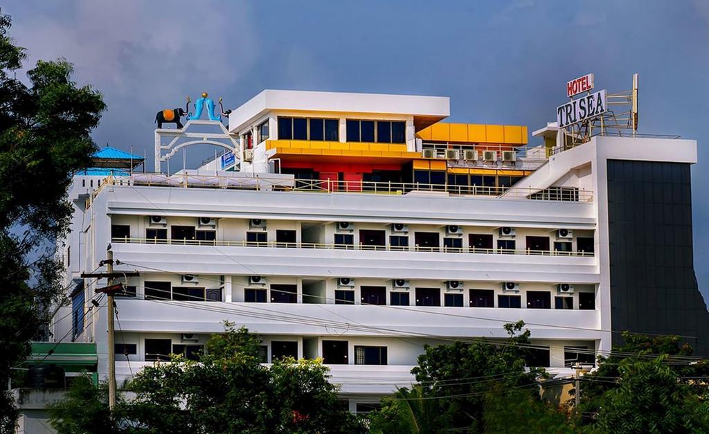Hotel Tri Sea Kanyakumari Exterior photo